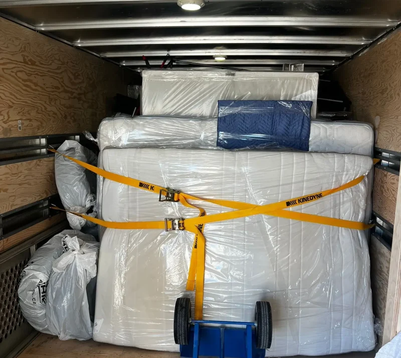 prime lift pro movers montreal ottawa moving truck