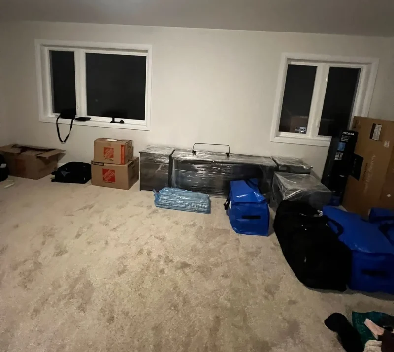 PrimeLift Pro Movers truck in Ottawa providing affordable moving costs in 2026.